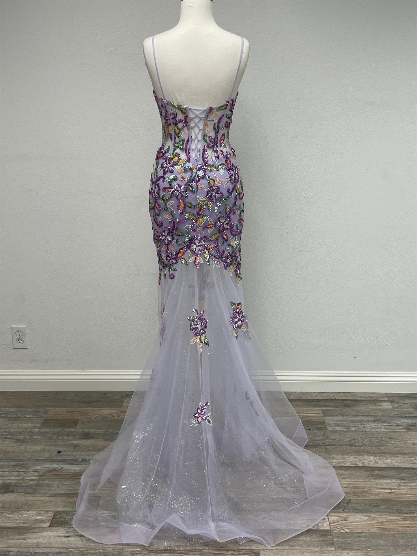 Floral Embellished Lace-Up Prom Dress_NX D1356