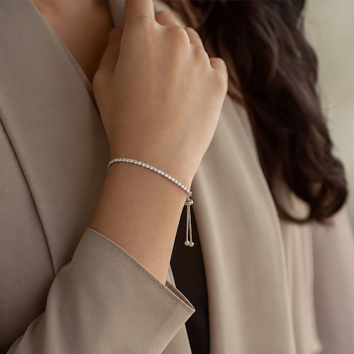 Adjustable Diamond Tennis Bracelets: The Timeless Wrist Accessory Every Woman Deserves