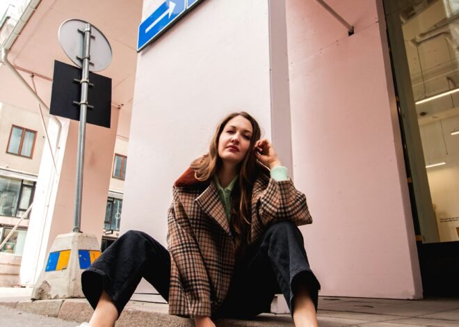 Stockholm Style: The Ultimate Guide to Scandinavian Fashion